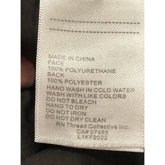 Laundry faux leather long sleeves buttoned shacket size large - Picture 4 of 10